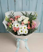 Букет цветов из:  Розы, Лизиантусы и Хризантемы в Темрюке