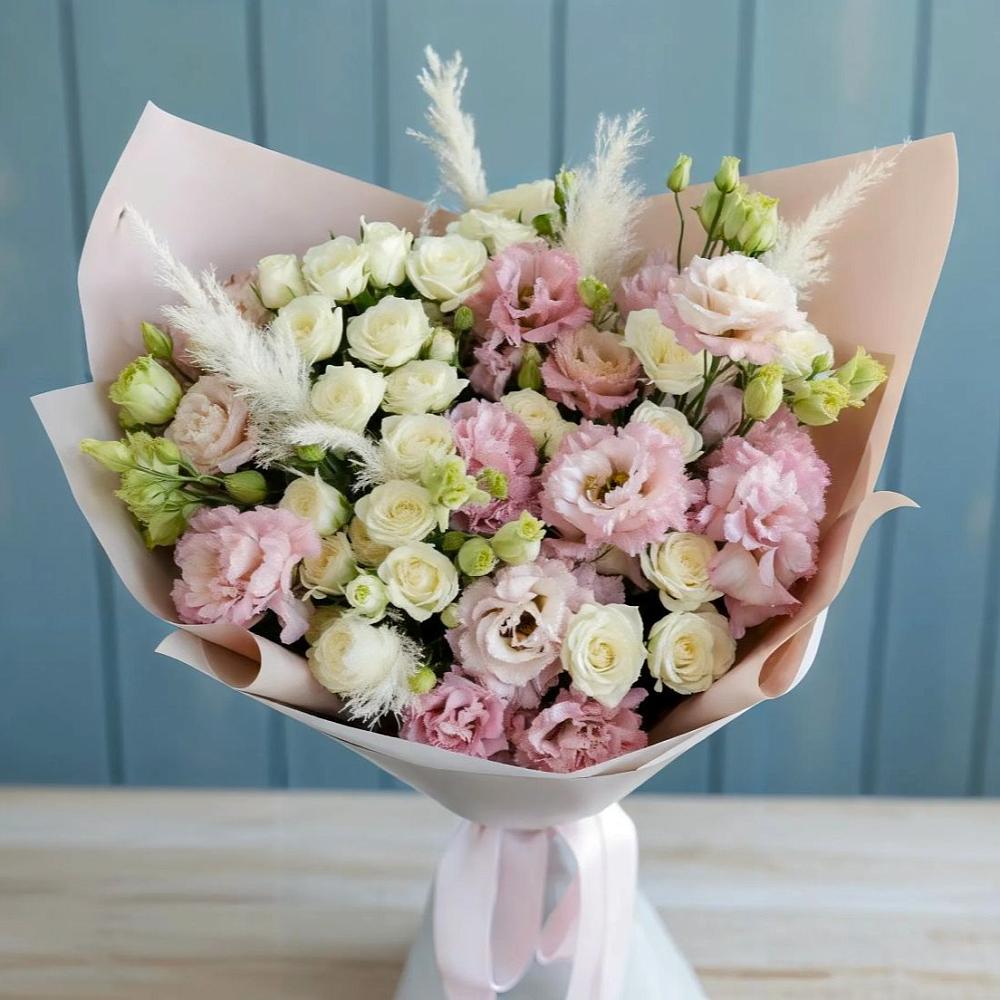 Букет цветов из: Альстромерии и Розы в Темрюке