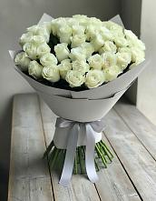 Букет 35 Белых роз в Темрюке