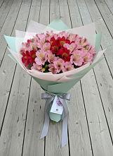 Букет цветов из:  Альстромерии #REPLACE_PRED# Темрюке