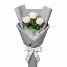 Букет 3 белые розы в Темрюке