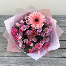 Букет цветов из:  Розы, Герберы и Хризантемы в Темрюке