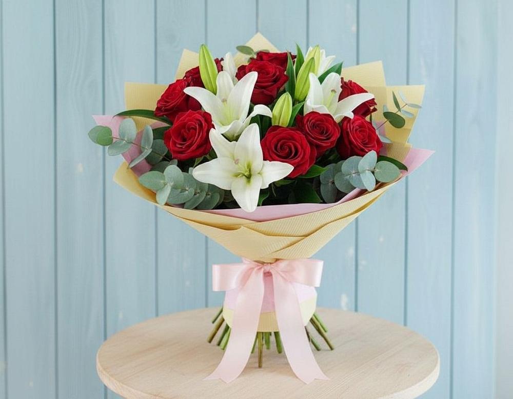 Букет цветов из: Лилии и Розы в Темрюке
